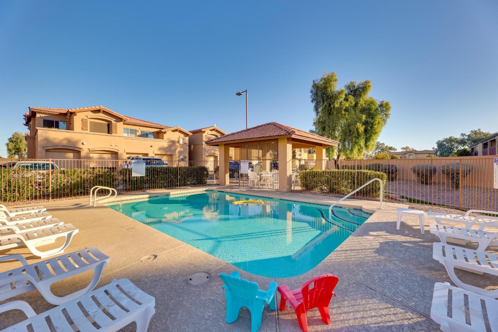 3 Mi To Dtwn Mesa Townhome With Patio Exterior foto